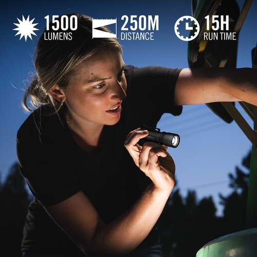 Person holding a flashlight with product specifications displayed